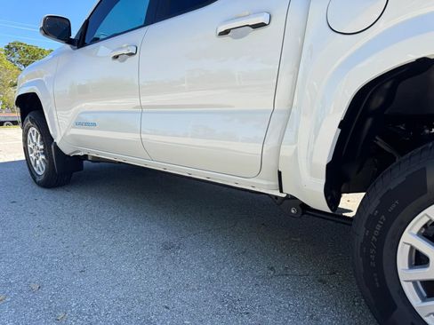 Used 2025 Toyota Tacoma SR5 RWD image 30