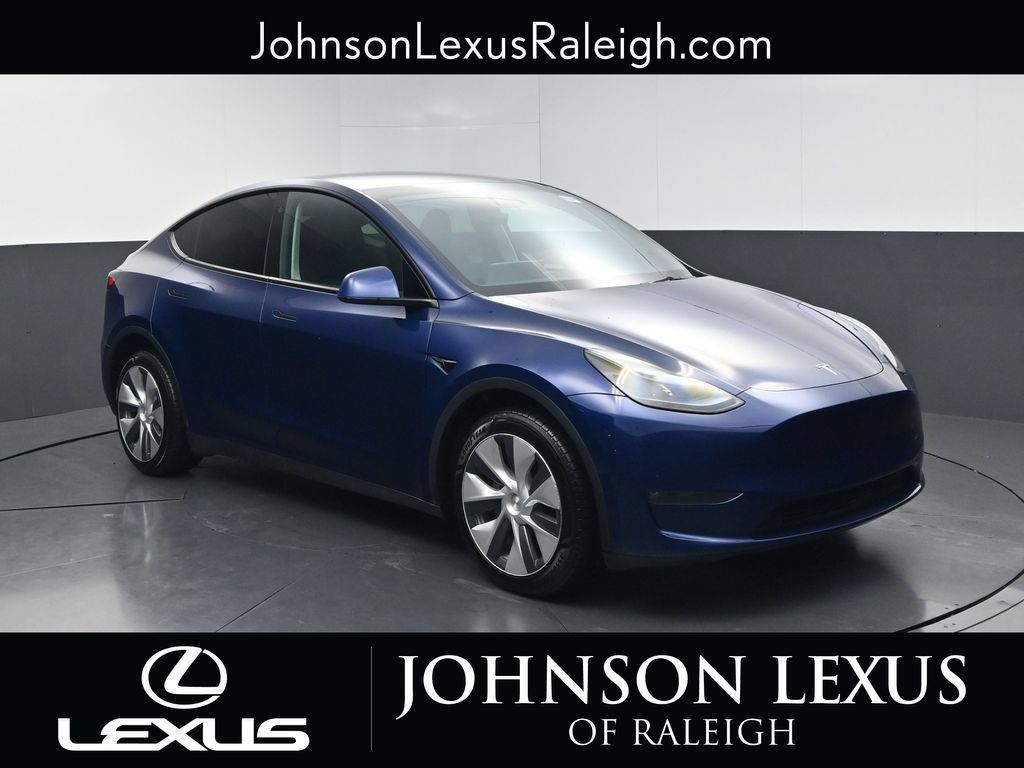 Used 2023 Tesla Model Y Long Range AWD/4WD image 3