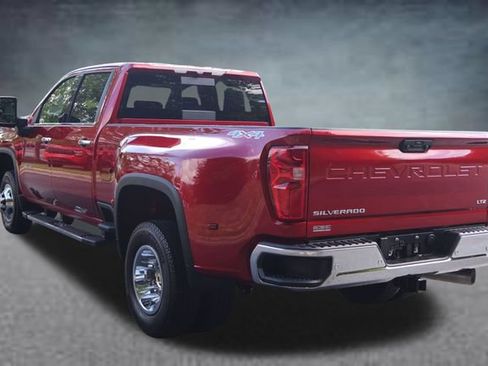 Used 2026 Chevrolet Silverado 3500 LTZ w/ LTZ Convenience Package AWD/4WD image 21