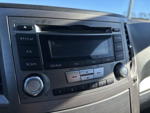 Used 2013 Subaru Legacy 2.5i Premium w/ All-Weather Pkg + Moonroof image 23