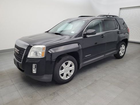 Used 2015 GMC Terrain SLE image 2