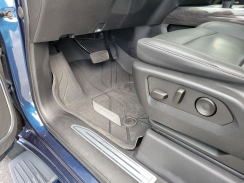 Certified 2023 Chevrolet Silverado 1500 LTZ w/ LTZ Premium Package image 30