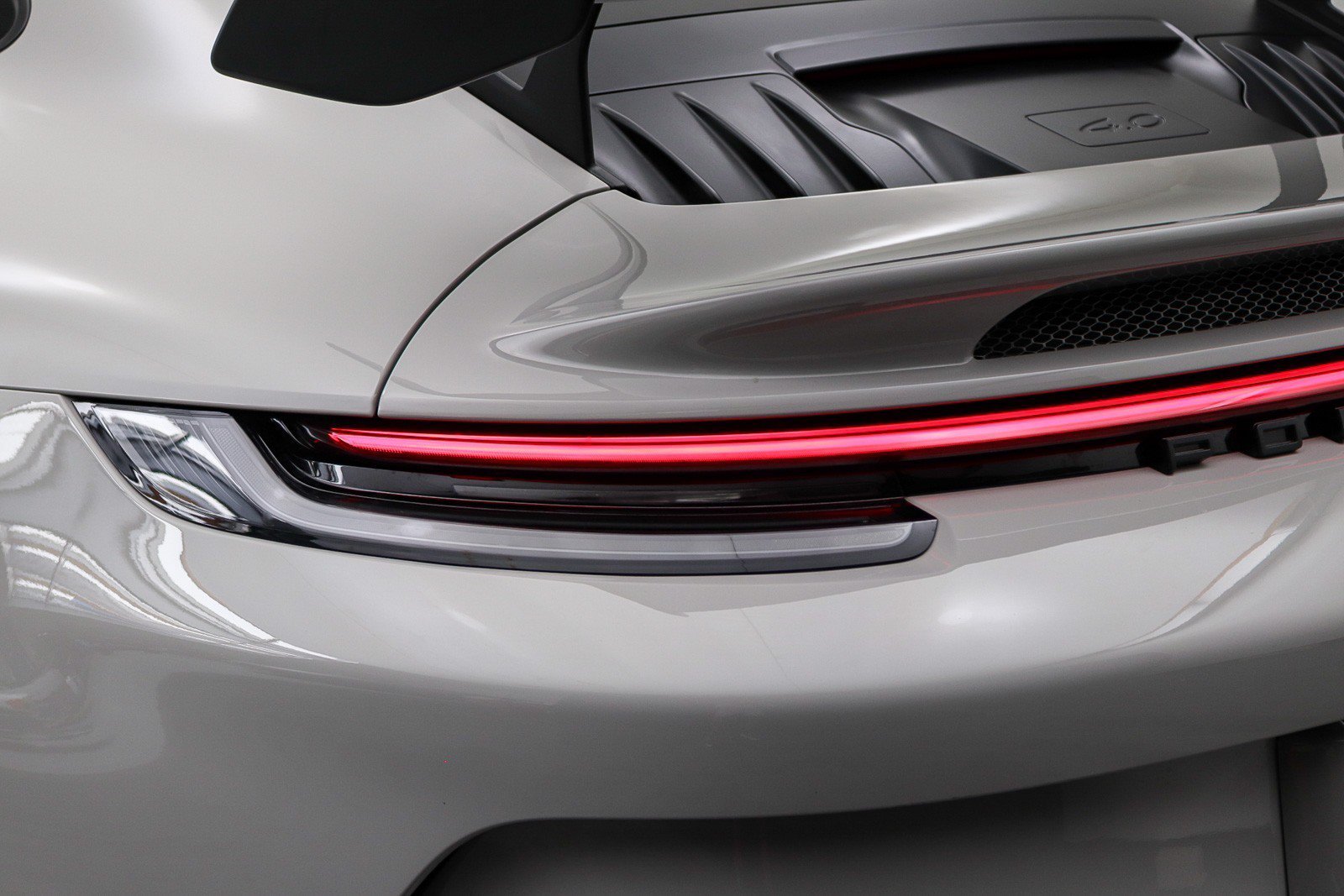 Used 2022 Porsche 911 GT3 RWD image 11
