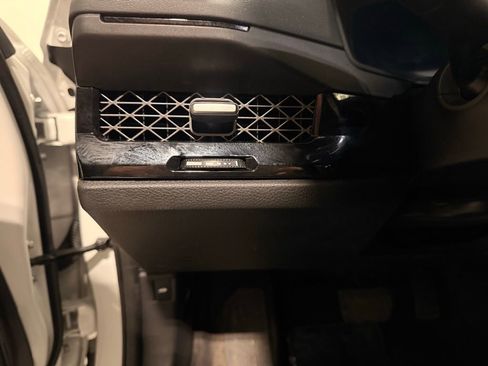 Used 2025 Honda Accord EX-L image 15