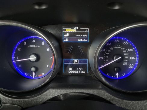 Used 2016 Subaru Outback 3.6R Limited image 23