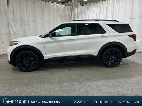 Certified 2023 Ford Explorer ST-Line w/ Class IV Trailer Tow Package image 4