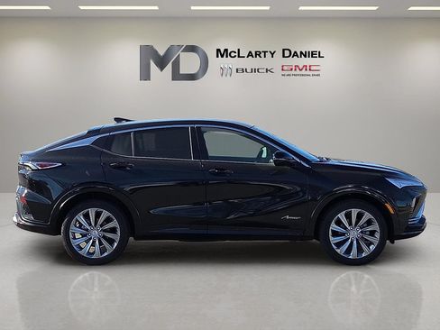 New 2026 Buick Envista Avenir FWD image 6