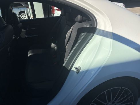 Used 2024 Mercedes-Benz C 300 4MATIC Sedan image 14