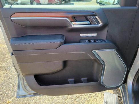 Used 2021 GMC Sierra 1500 AT4 w/ AT4 Preferred Package image 23