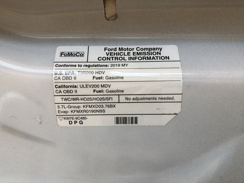 Used 2019 Ford Transit 250 148 Low Roof RWD image 24