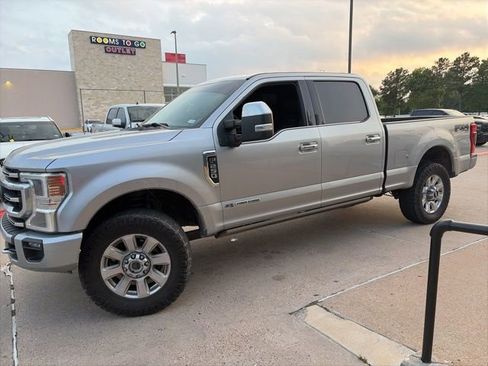 Used 2021 Ford F250 Platinum AWD/4WD image 1