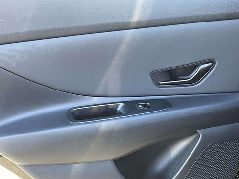 New 2026 Hyundai Elantra SEL Sport image 9