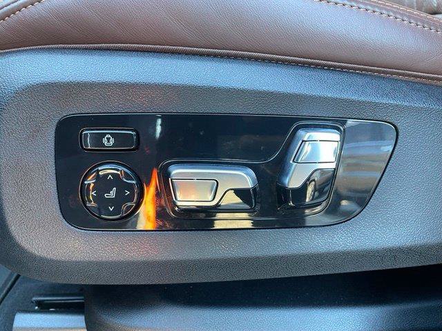 Used 2025 BMW X6 M60i AWD/4WD image 10