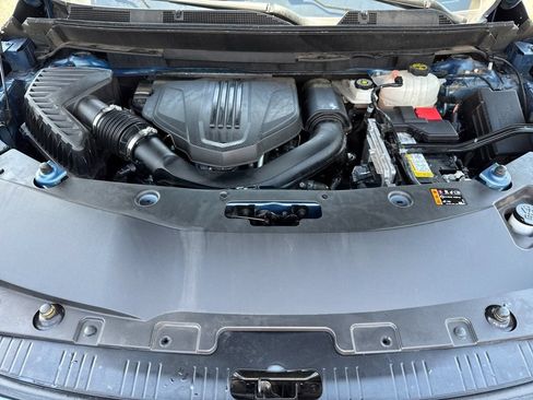 Used 2025 Buick Enclave Preferred FWD image 50