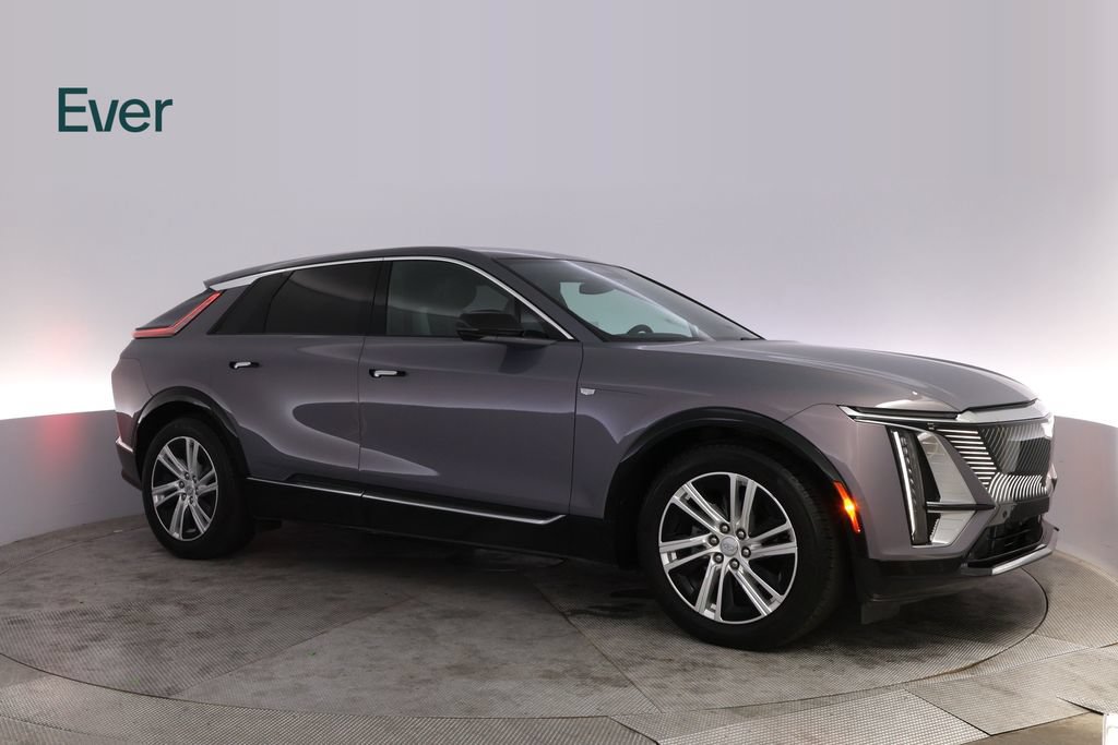 Used 2024 Cadillac Lyriq Tech AWD/4WD image 13