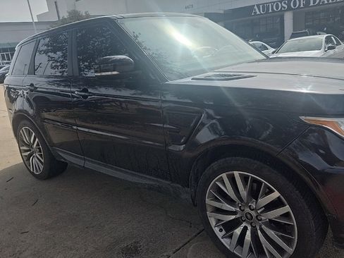 Used 2014 Land Rover Range Rover Sport HSE image 29