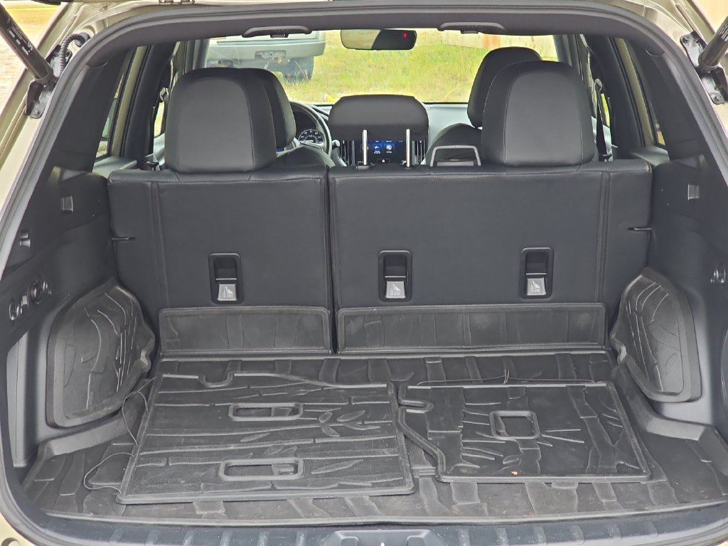 Used 2024 Subaru Forester Wilderness w/ Wilderness Package AWD/4WD image 11