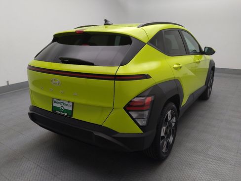 Used 2024 Hyundai Kona SEL FWD image 7