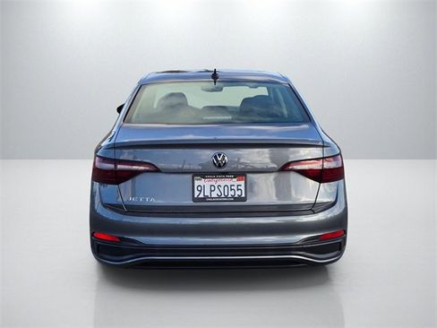 Used 2024 Volkswagen Jetta S image 5