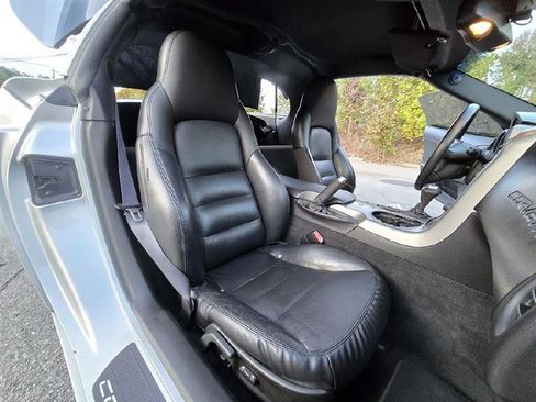 Used 2005 Chevrolet Corvette Coupe w/ Preferred Equipment Group image 25