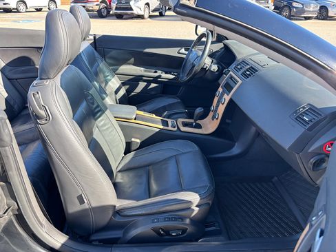 Used 2008 Volvo C70 T5 image 27