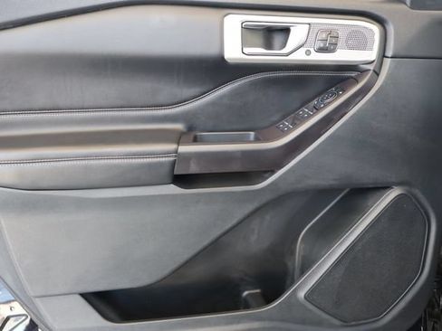 Used 2020 Ford Explorer ST AWD/4WD image 11