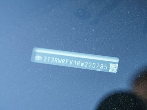 Used 2024 Toyota RAV4 XLE image 13