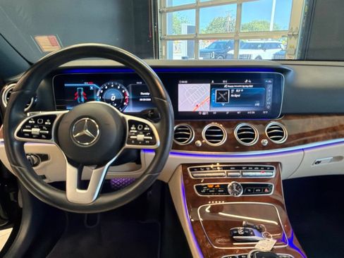 Used 2020 Mercedes-Benz E 350 Sedan image 30