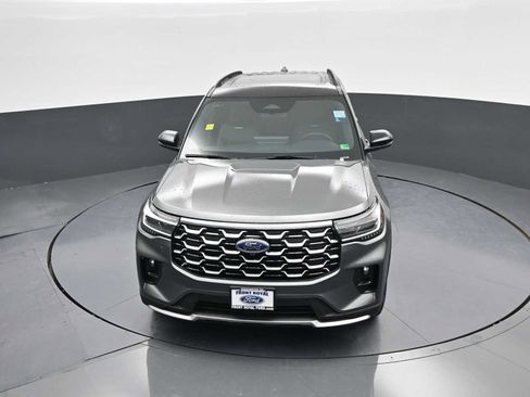New 2026 Ford Explorer Platinum image 51