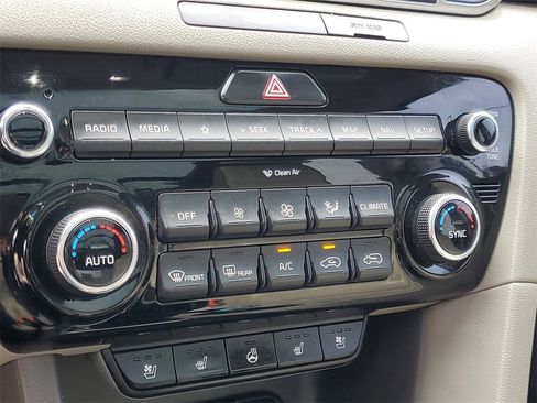 Used 2018 Kia Sportage SX image 29