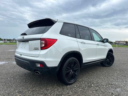 Used 2021 Honda Passport Sport image 10