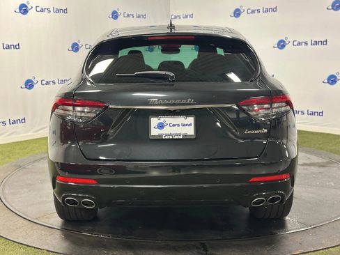 Used 2024 Maserati Levante GT Ultima AWD/4WD image 4