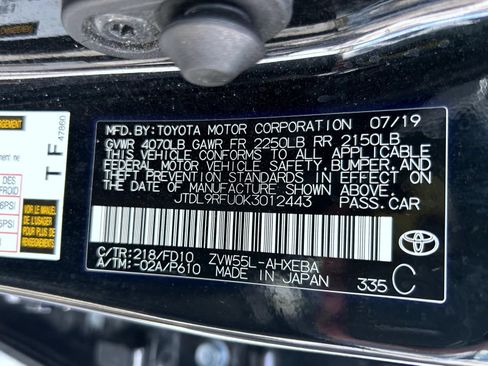 Used 2019 Toyota Prius LE AWD/4WD image 25