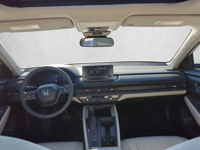 Used 2023 Honda Accord EX image 19
