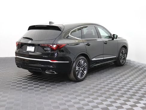 Used 2026 Acura MDX SH-AWD w/ Advance Package image 9