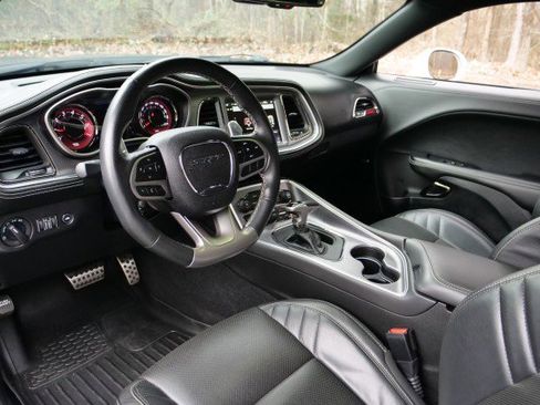 Used 2020 Dodge Challenger SRT Hellcat w/ Plus Package image 2