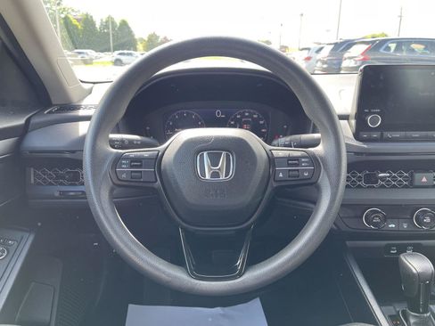 Used 2024 Honda Accord LX image 6