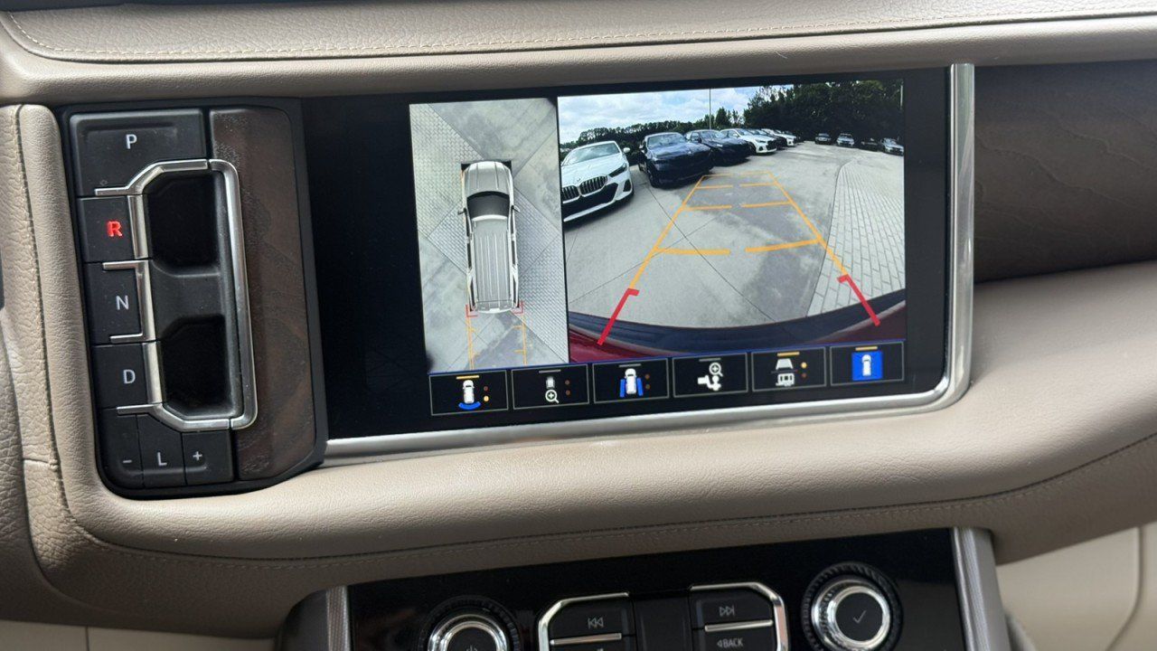 Used 2022 GMC Yukon Denali RWD image 27