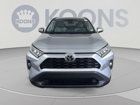 Used 2021 Toyota RAV4 XLE Premium FWD image 11