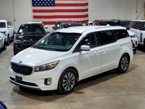 Used 2016 Kia Sedona SX FWD image 35