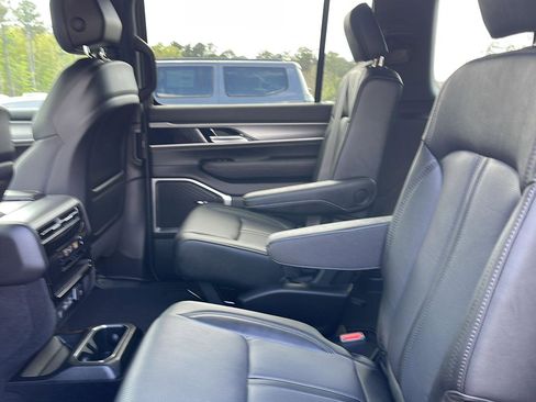 New 2026 Jeep Grand Wagoneer Limited AWD/4WD image 25