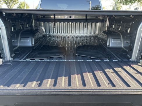 Used 2025 GMC Sierra 1500 Elevation AWD/4WD image 33