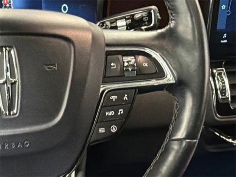 Used 2022 Lincoln Navigator L Reserve image 26
