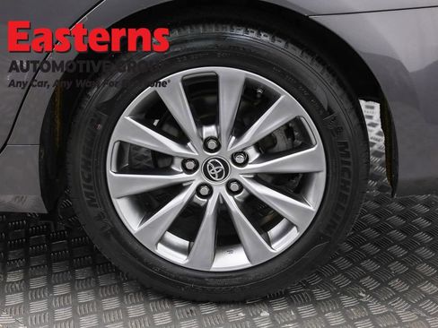 Used 2016 Toyota Camry XLE FWD image 34