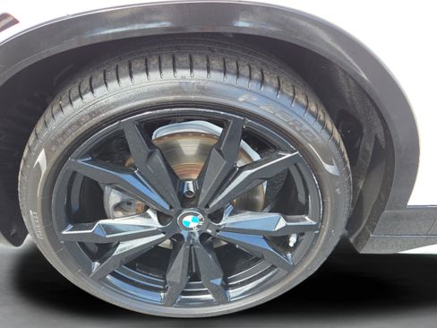 Used 2018 BMW X2 xDrive28i w/ M SportX Package image 41