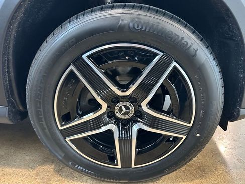 New 2026 Mercedes-Benz GLC 300 4MATIC image 11