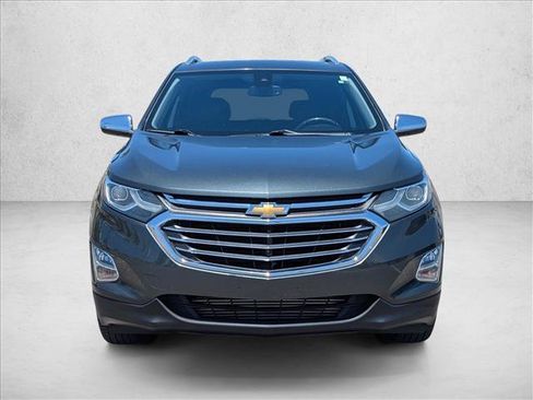 Used 2018 Chevrolet Equinox Premier AWD/4WD image 2