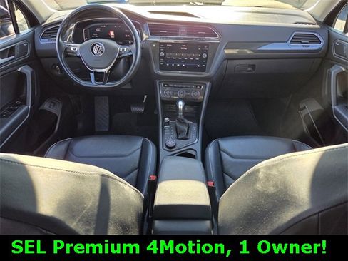 Used 2019 Volkswagen Tiguan SEL Premium w/ 3rd Row Seat Package image 13