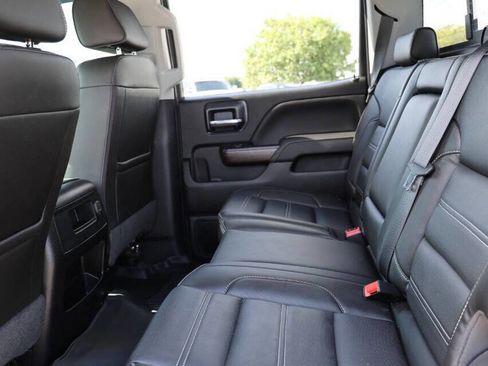 Used 2019 GMC Sierra 2500 Denali w/ Duramax Plus Package image 17