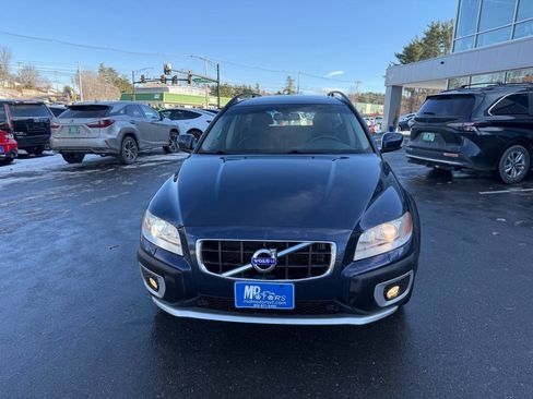 Used 2011 Volvo XC70 T6 image 3
